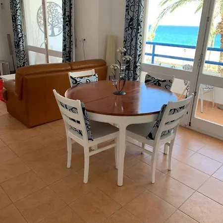 Apartamento Fabulous Front Line 3-bedroom In