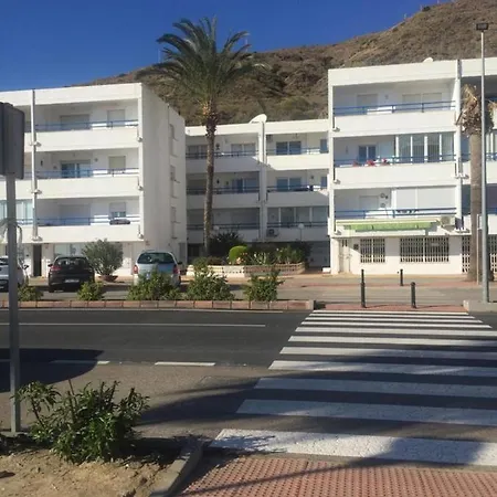 Apartamento Fabulous Front Line 3-bedroom In *